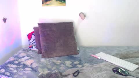 Snapshot of matraves chatting on October 2025 11:17:01 AM matraves online show from October 2025 11:17:01 AM