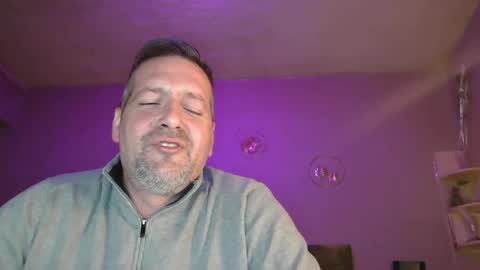 Snapshot of matrike1 chatting on March 2026 06:42:02 PM matrike1 online show from March 2026 06:42:02 PM