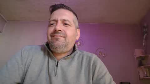 Snapshot of matrike1 chatting on March 2026 04:18:01 PM matrike1 online show from March 2026 04:18:01 PM