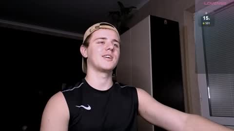 Snapshot of matt_aniston chatting on December 2024 02:46:02 PM Matt online show from December 2024 02:46:02 PM