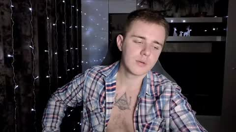 Snapshot of matt_aniston chatting on December 2024 02:59:02 PM Matt online show from December 2024 02:59:02 PM