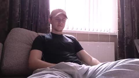 Snapshot of matt_aniston chatting on March 2025 12:09:01 PM Matt online show from March 2025 12:09:01 PM