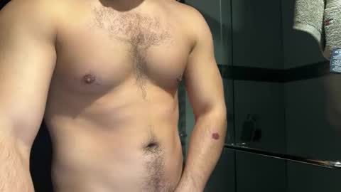 Snapshot of matt_artim chatting on December 2024 07:04:02 AM The Matt Leon online show from December 2024 07:04:02 AM