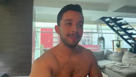 Snapshot of matt_artim chatting on January 2025 11:19:01 PM The Matt Leon online show from January 2025 11:19:01 PM