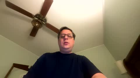 Snapshot of mattallen38117 chatting on March 2025 01:56:01 AM mattallen38117 online show from March 2025 01:56:01 AM