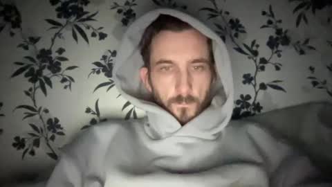 Snapshot of mattcarta chatting on January 2025 11:50:02 AM mattcarta online show from January 2025 11:50:02 AM