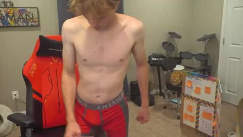 Snapshot of mattcashxxx chatting on June 2026 01:15:02 AM Matt Cash online show from June 2026 01:15:02 AM