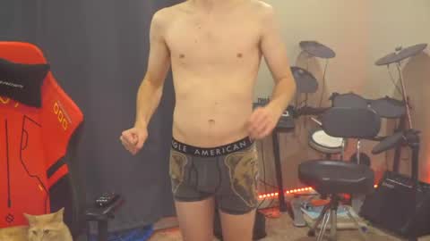 Snapshot of mattcashxxx chatting on August 2026 01:08:02 AM Matt Cash online show from August 2026 01:08:02 AM