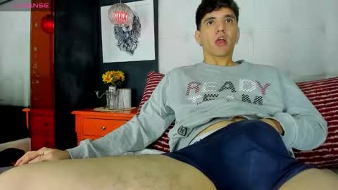 Snapshot of matteo12_ chatting on September 2025 04:12:02 AM ---Matteo--- online show from September 2025 04:12:02 AM