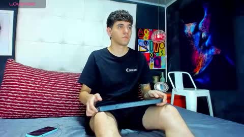 Snapshot of matteo12_ chatting on September 2025 08:32:02 PM ---Matteo--- online show from September 2025 08:32:02 PM