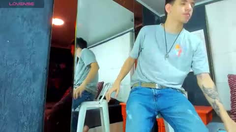 Snapshot of matteo12_ chatting on September 2025 04:49:02 AM ---Matteo--- online show from September 2025 04:49:02 AM