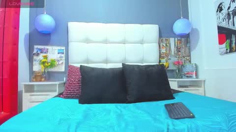 Snapshot of matteo12_ chatting on October 2025 03:40:01 AM ---Matteo--- online show from October 2025 03:40:01 AM