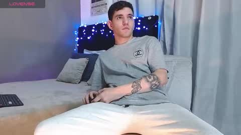 Snapshot of matteo12_ chatting on November 2025 03:39:01 AM ---Matteo--- online show from November 2025 03:39:01 AM