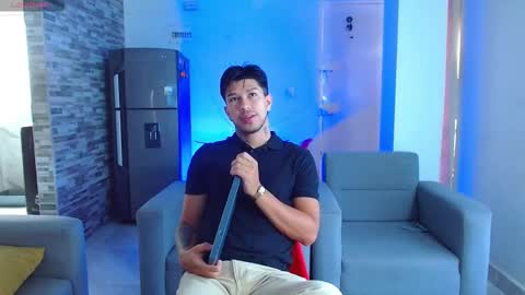 matteo_leto online show from September 2025 01:23:01 PM