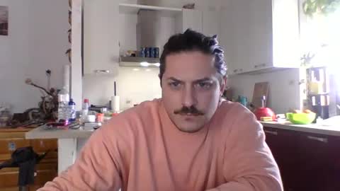 Snapshot of matteushh87 chatting on February 2025 08:38:01 AM matteushh87 online show from February 2025 08:38:01 AM