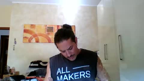 Snapshot of matteushh87 chatting on October 2025 11:43:01 AM matteushh87 online show from October 2025 11:43:01 AM