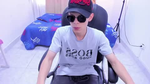 Snapshot of matthewboy_ chatting on August 2026 11:57:02 AM MatthewBoy online show from August 2026 11:57:02 AM
