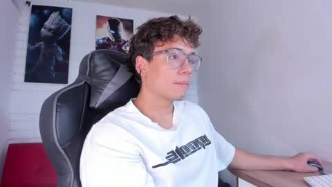 matthew online show from October 2025 01:53:01 PM