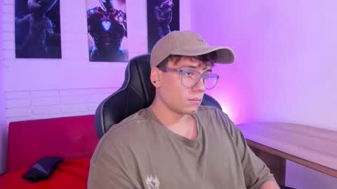 matthew online show from November 2025 01:13:01 PM