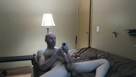 Snapshot of matthewhusby chatting on March 2026 12:50:02 AM MH online show from March 2026 12:50:02 AM