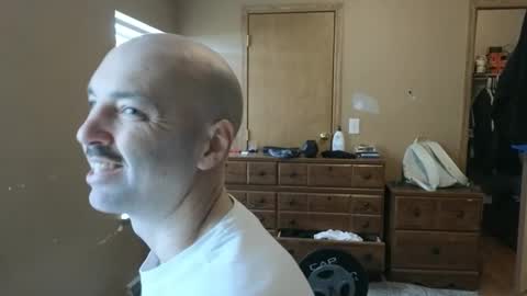 Snapshot of matthewhusby chatting on March 2026 06:01:01 PM MH online show from March 2026 06:01:01 PM