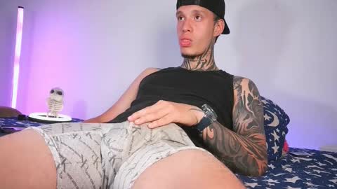 Snapshot of matthewjones1 chatting on September 2025 12:34:02 AM Matt online show from September 2025 12:34:02 AM