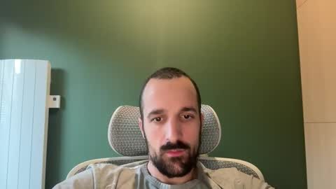 M online show from November 2025 03:29:02 PM