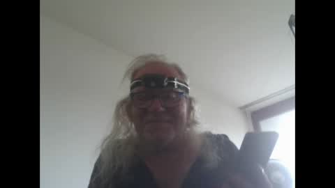 Matthias online show from September 2025 10:48:02 AM