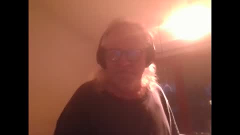 Matthias online show from October 2025 05:05:01 AM