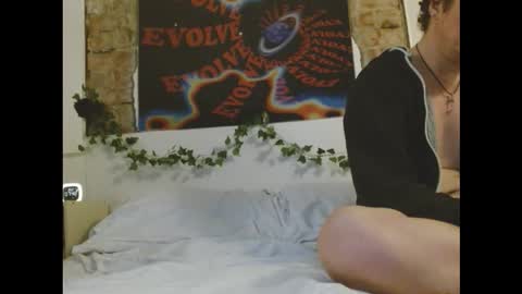 Snapshot of mattiuftm chatting on October 2025 08:48:02 AM mattiuftm online show from October 2025 08:48:02 AM