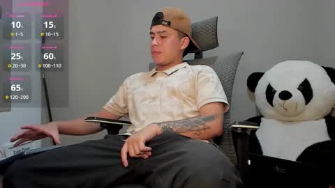 Snapshot of mattiwsmorris_ chatting on October 2025 06:25:01 AM mattiwsmorris_ online show from October 2025 06:25:01 AM