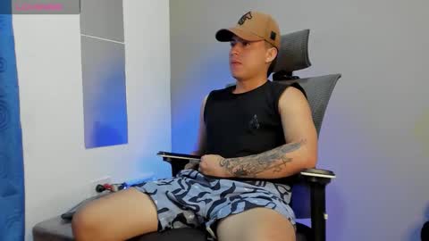 Snapshot of mattiwsmorris_ chatting on November 2025 03:45:01 PM mattiwsmorris_ online show from November 2025 03:45:01 PM