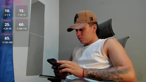 Snapshot of mattiwsmorris_ chatting on November 2025 07:00:02 AM mattiwsmorris_ online show from November 2025 07:00:02 AM