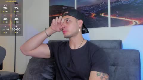 mattsaill_ online show from February 2025 12:06:02 PM