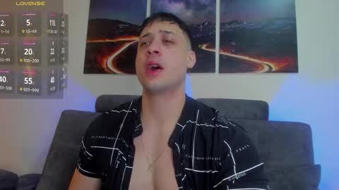 mattsaill_ online show from October 2025 11:31:02 AM