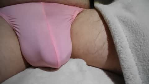 Snapshot of mattty13 chatting on October 2025 05:47:01 PM Hairy Bud online show from October 2025 05:47:01 PM