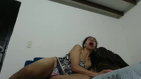 matturewet online show from March 2025 05:07:02 AM