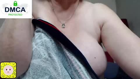 Snapshot of mature_blonde7 chatting on April 2026 08:02:02 AM Lana online show from April 2026 08:02:02 AM