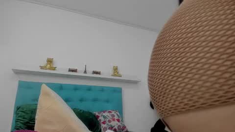 mature_sexylove online show from February 2025 05:30:02 AM