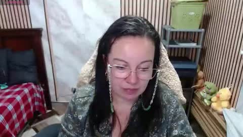 Snapshot of mature_wolf chatting on March 2026 11:50:01 PM Sonia online show from March 2026 11:50:01 PM