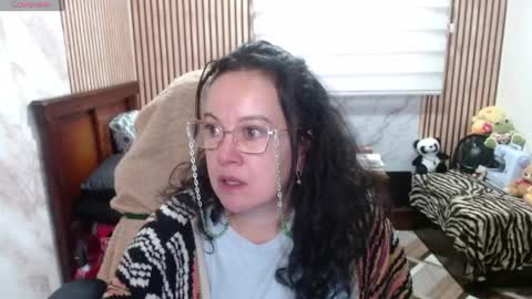 Snapshot of mature_wolf chatting on April 2026 11:07:02 PM Sonia online show from April 2026 11:07:02 PM