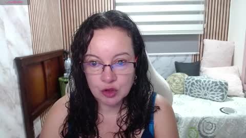 Snapshot of mature_wolf chatting on June 2026 01:11:01 PM Sonia online show from June 2026 01:11:01 PM