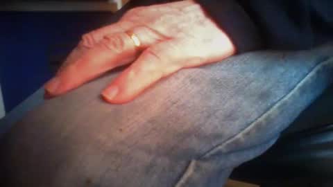 Maturedaddi online show from March 2026 01:15:01 PM