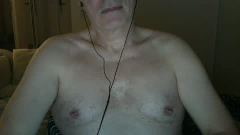 Snapshot of maturehotman chatting on January 2025 06:16:01 AM maturehotman online show from January 2025 06:16:01 AM