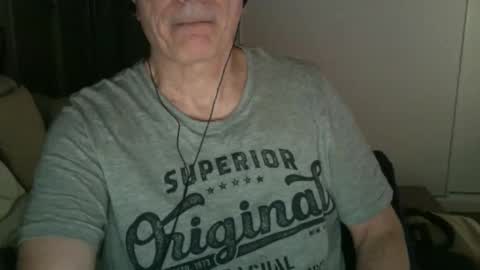 Snapshot of maturehotman chatting on January 2025 08:44:01 PM maturehotman online show from January 2025 08:44:01 PM