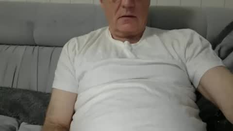 Snapshot of maturetoyforwomen chatting on January 2026 05:37:01 PM maturetoyforwomen online show from January 2026 05:37:01 PM
