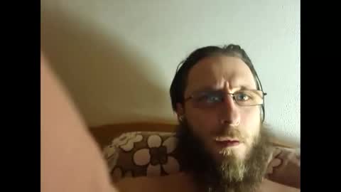 Snapshot of matuschko chatting on April 2026 09:37:02 PM Matuschko online show from April 2026 09:37:02 PM