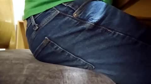 Snapshot of mau422 chatting on October 2025 06:19:01 PM mau422 online show from October 2025 06:19:01 PM