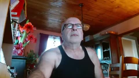 Snapshot of mauriceandre chatting on January 2025 01:04:02 PM Maurice online show from January 2025 01:04:02 PM