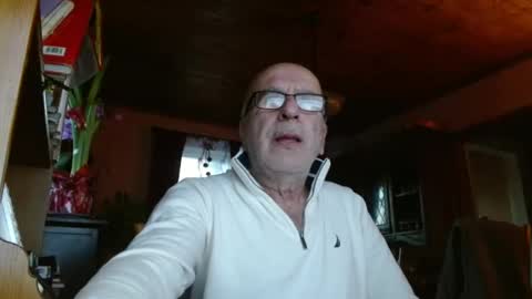 Snapshot of mauriceandre chatting on January 2025 12:23:01 PM Maurice online show from January 2025 12:23:01 PM